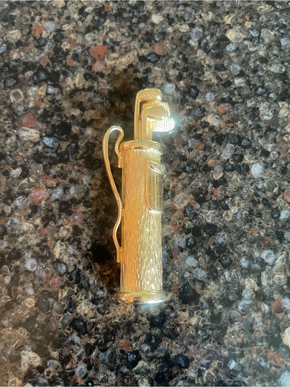 Vintage Napier Gold Tone Textured Golf Club Pin Brooch w 4 clubs